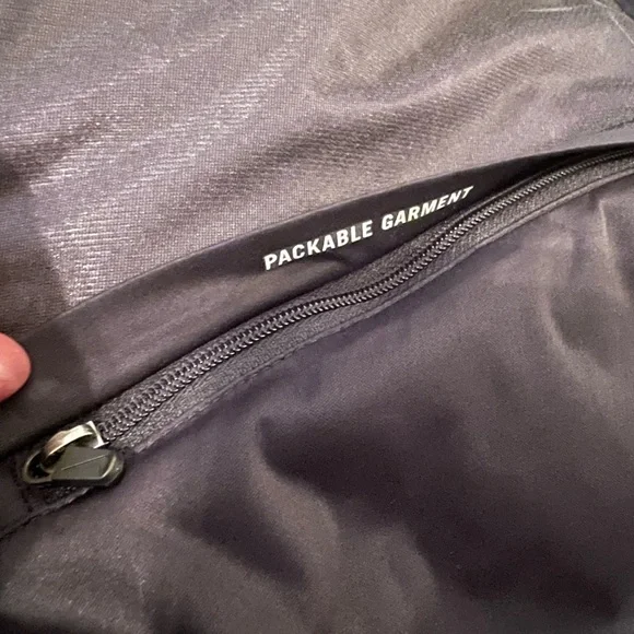 Nike Jacket Reflective sz L - Picture 10 of 15